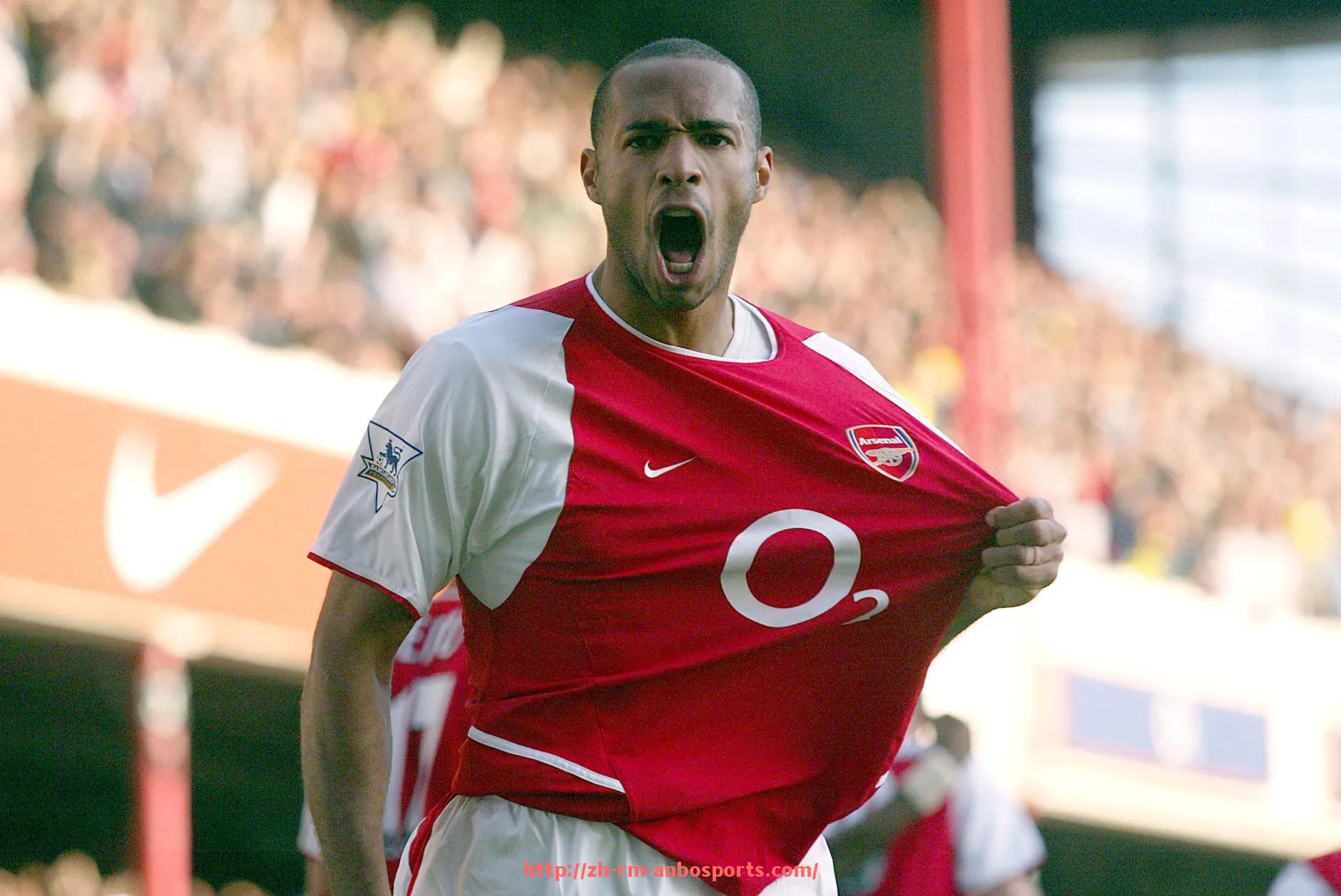 安博体育官网-英超球员使用的发型定型产品及流行趋势