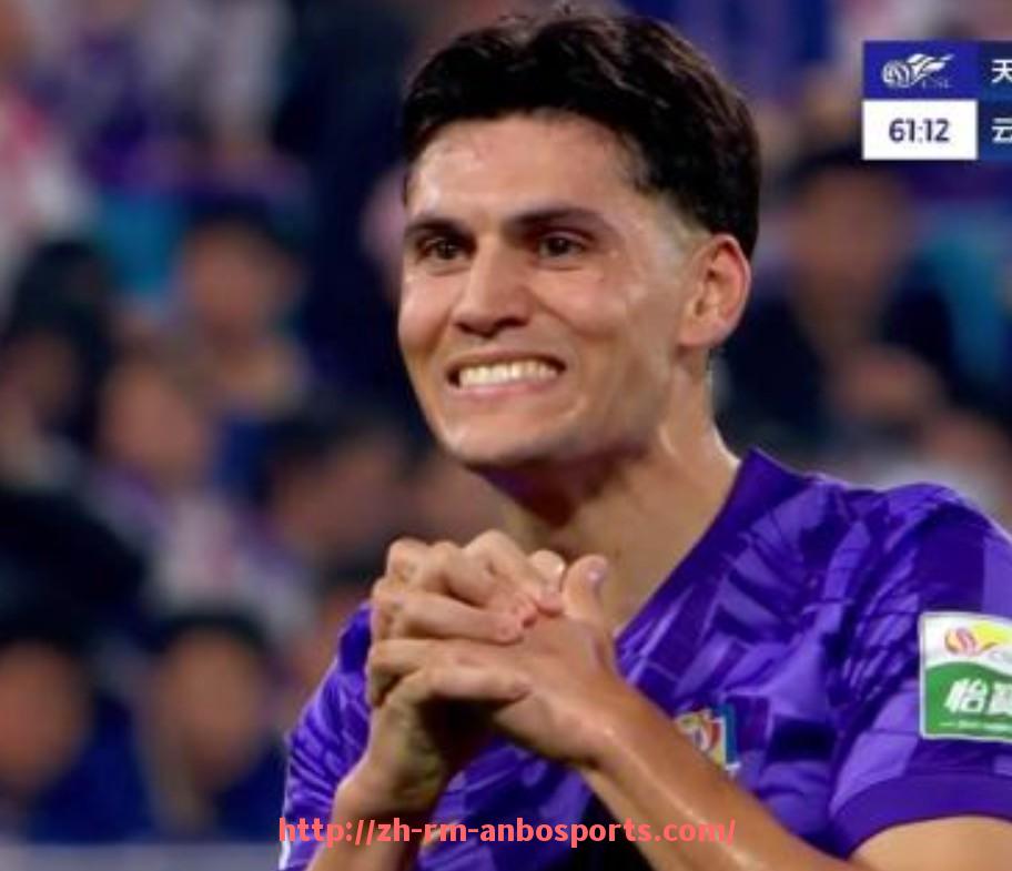 安博体育官网-拜仁与德甲周边球队的竞争与合作关系分析